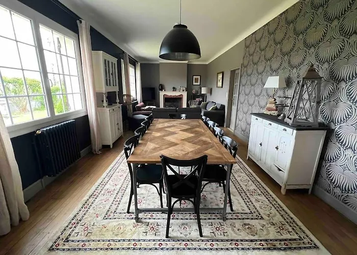 Belle Villa Perigourdine Avec Piscine