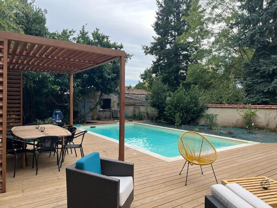 Villa Belle Perigourdine Avec Piscine